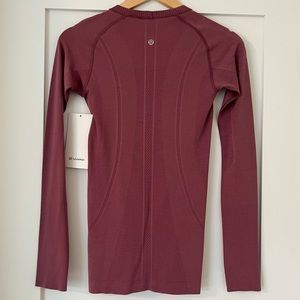 Lululemon Swiftly Tech Long Sleeve Crew (Plumful/Plumful)